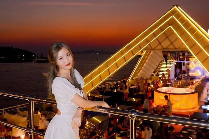 Ocean Sky Pattaya Dinner Cruise with Live Entertainment - Who this experience suits best