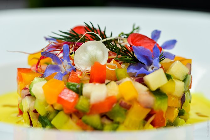 Paris 3-Courses Gourmet Dinner Seine River Cruise with Champagne - Comfort and Real-World Logistics That Change the Experience