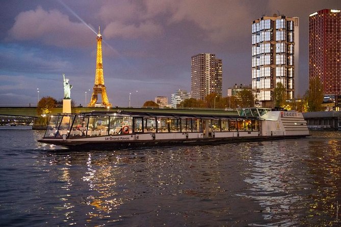 Paris Seine River Dinner Cruise with Champagne and Window Seating - The route from Musée d’Orsay to the Louvre and Concorde