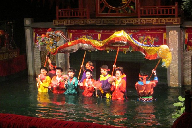 Saigon Dinner Cruise with Live Music Ho Chi Minh– Group Tour - Price and what $50 buys you in real life