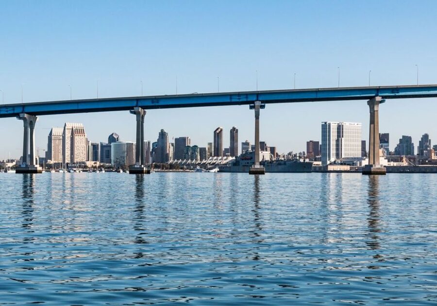 San Diego: New Year's Eve Gourmet Brunch or Dinner Cruise - Service style and value: what $141 is really paying for