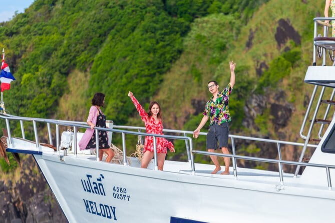 Scenic Promthep & Krating Cape Dining Experience Cruise - Melody Sunset Cruise timing: 4:30 pm departure, real sunset pacing