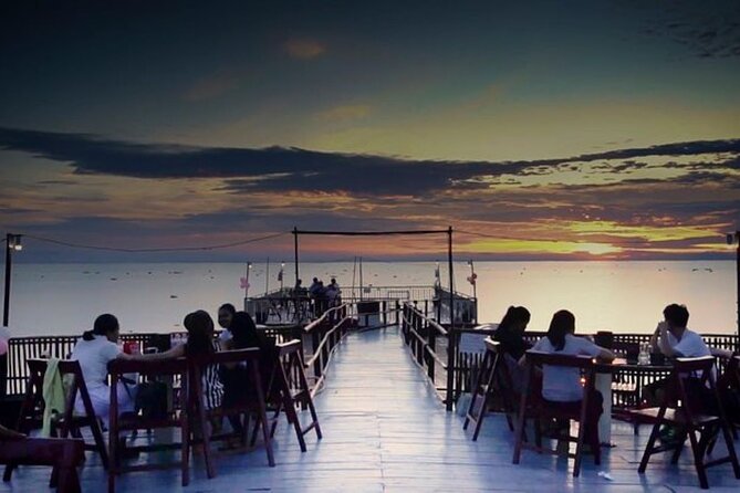 Sunset Dinner and drinks includes a Floating Village cruise tour. - Getting from Siem Reap to the lake: pickup, timing, and what to expect