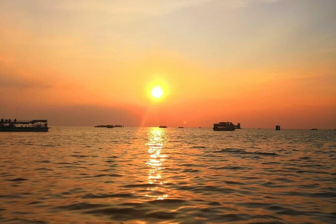 Sunset Dinner and drinks includes a Floating Village cruise tour. - Floating village cruise by boat: schools, churches, crocodile farms, and the feel of daily life