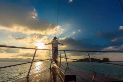 Sunset Dinner Cruise - Timing: 4:00 pm departure to dinner under the stars
