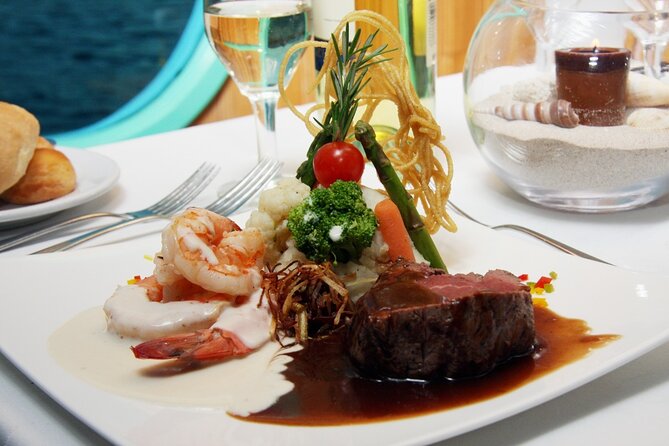 Sunset Dinner Show Cruise Tour in Cabo San Lucas - The best and worst parts: balancing the “fun day” with real-world expectations