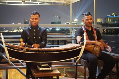 Sunset & Evening Dinner Cruise With One Way Free Pick Up - Getting to the Meeting Point and Boarding Without Stress