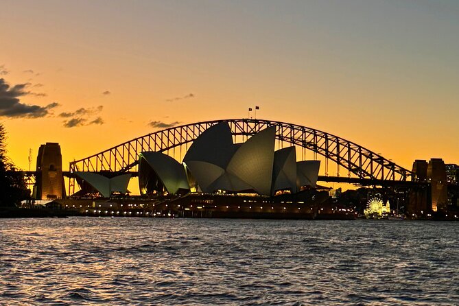 Sydney Harbour Discovery Dinner Cruise Scenic Sights and Buffet - Who This Cruise Is For (and Who Should Rethink It)