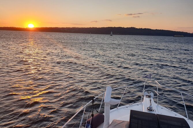 Sydney Harbour Discovery Dinner Cruise Scenic Sights and Buffet - The 2-Hour Loop: What the Timing Does for Your Photos