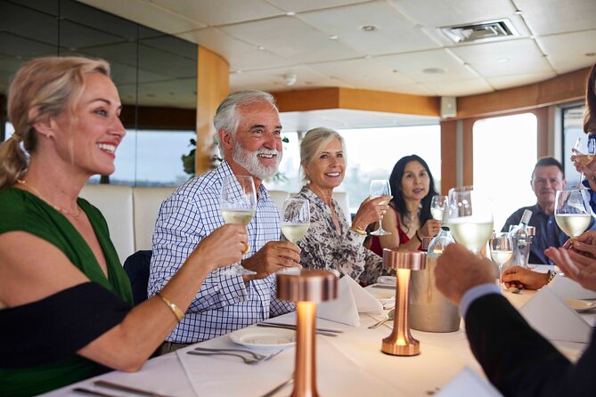 Sydney Harbour Sunset Dinner Cruise from Circular Quay - Comfort and crowd level: 150 people, plus assigned seating