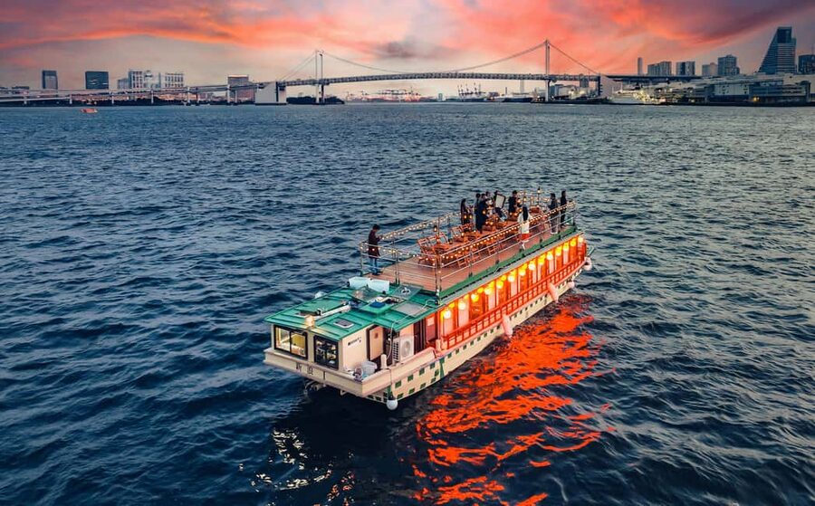 Tokyo: Dance Show & Performance Dinner Cruise & Tokyo Tower - Key Points You’ll Care About