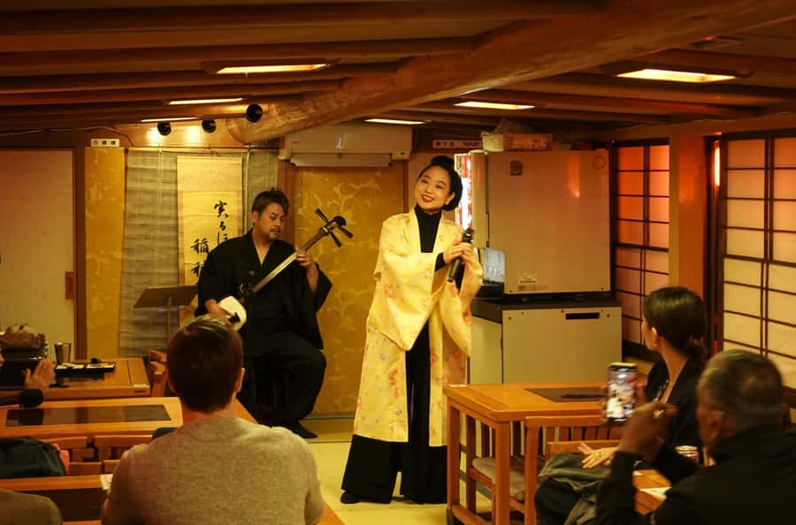 Tokyo: Yakatabune Dinner Cruise with Japanese Show & Drinks - Key highlights you’ll care about