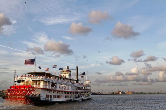 VIP Jazz Dinner Cruise with Private Tour and Open Bar Option - Getting there: Toulouse Street timing is everything