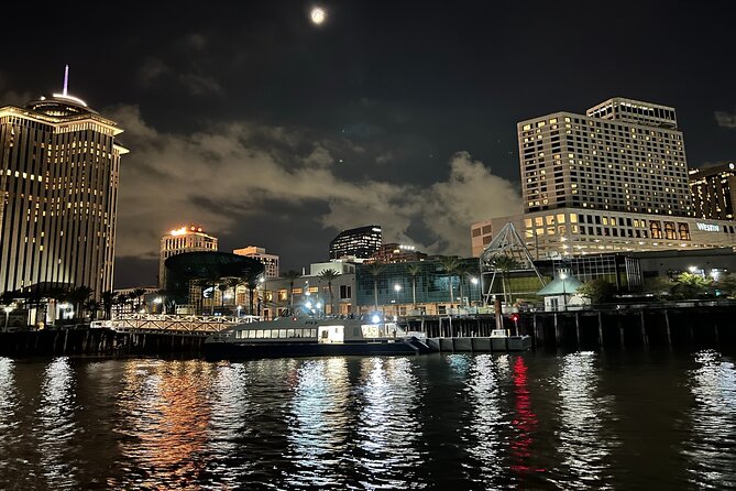 VIP Jazz Dinner Cruise with Private Tour and Open Bar Option - The private boat tour: what you’ll actually see