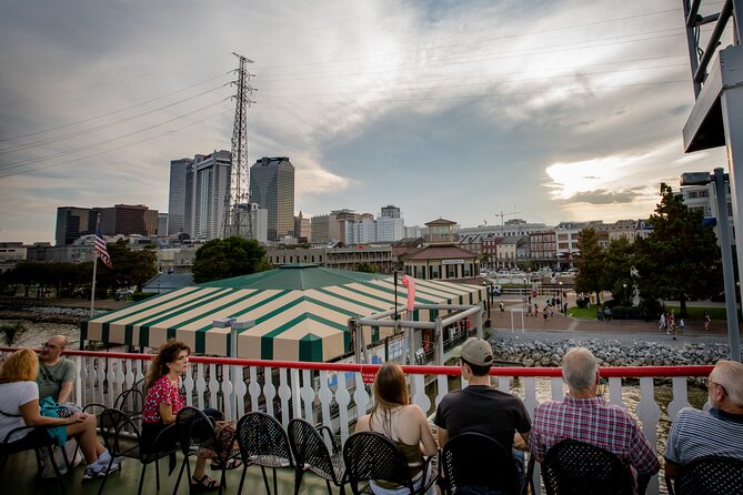 VIP Jazz Dinner Cruise with Private Tour and Open Bar Option - The Louisiana buffet dinner: what’s included and how to plan your plate