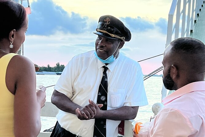 VIP Jazz Dinner Cruise with Private Tour and Open Bar Option - Open bar upgrade: what it costs you, and what you’re really buying