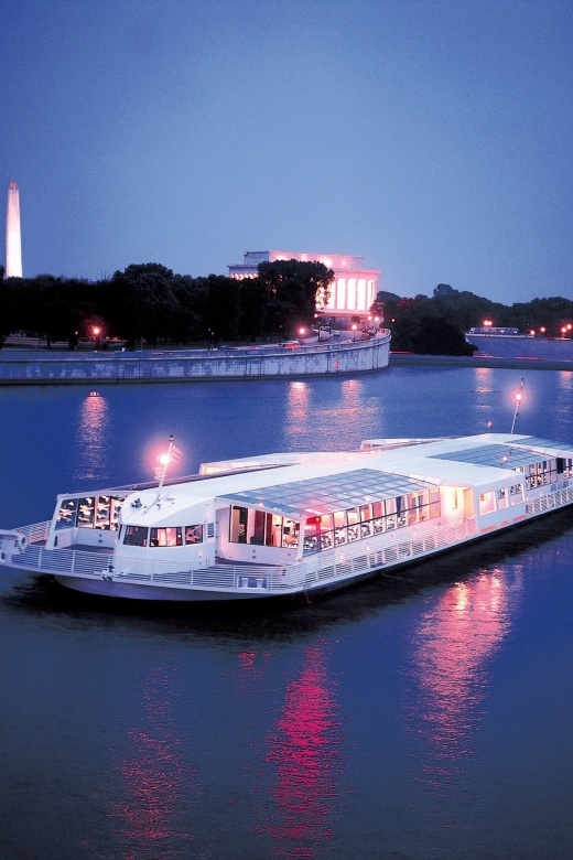 Washington DC: Christmas Eve Gourmet Brunch or Dinner Cruise - Dress code and comfort tips for December on a moving deck